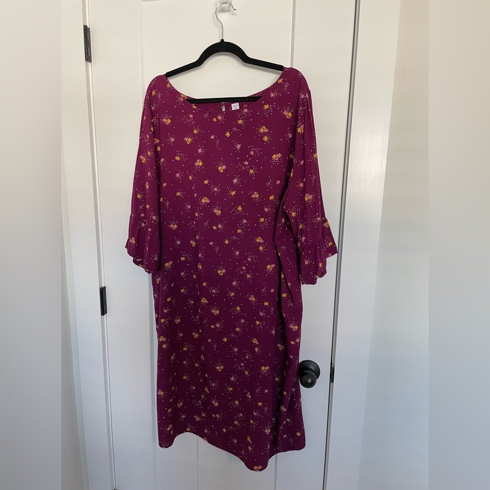 Looking for a great fall dress for the Holidays?